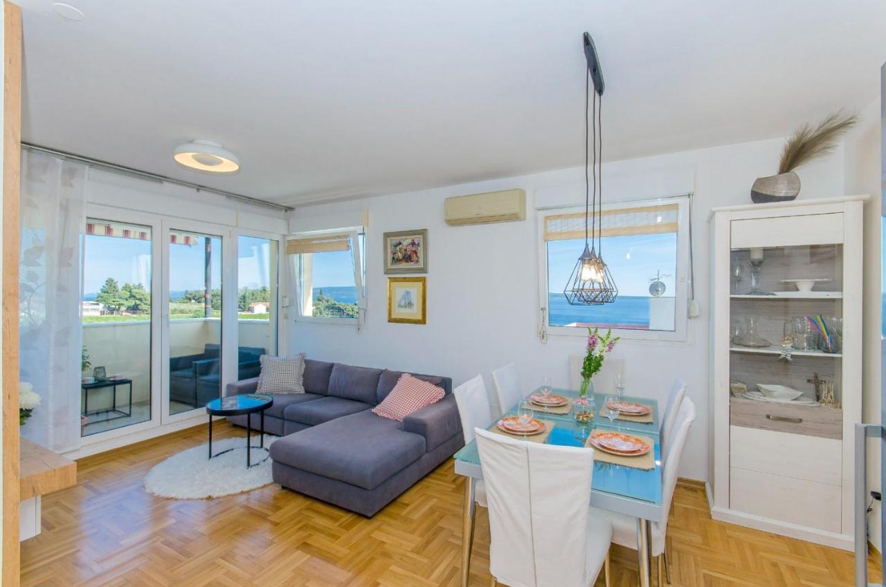 Modern With Sea View And Secure Garage Appartement